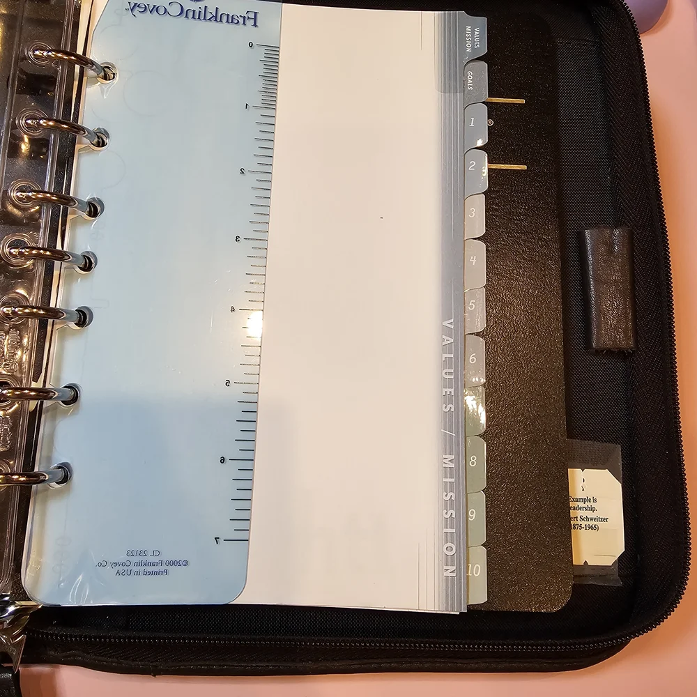 Daytimer Planner Brown Genuine Leather Like New